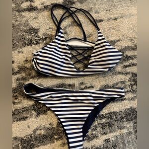 Cupshe Nautical stripe criss cross Striped Blue and White Women's Bikini large